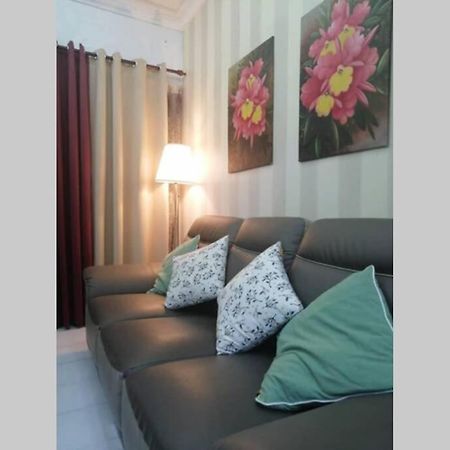 Orked Aeridina Homestay Puchong Kültér fotó